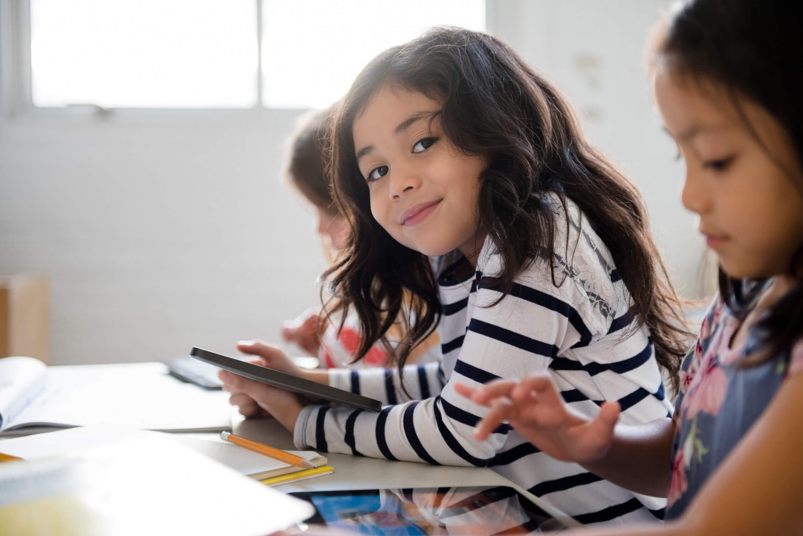 Avec la classe mobile, les tablettes tactiles sont accessibles aux élèves dans toutes les classes.